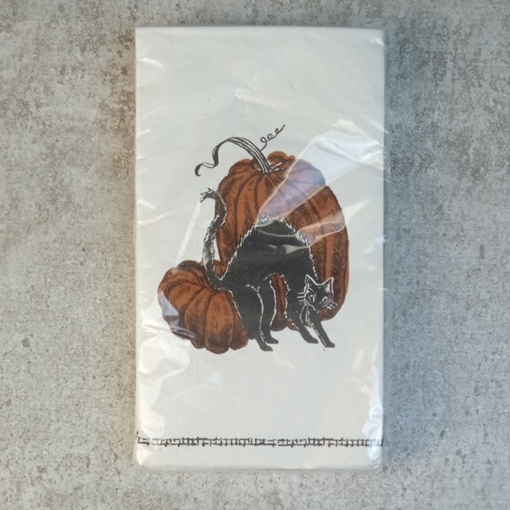 👻 Threshold Halloween Pumpkin and Cat Guest Napkins